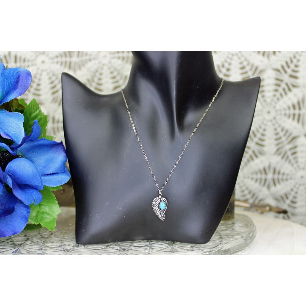 Wheeler Manufacturing Sterling Silver Turquoise Pendant Necklace